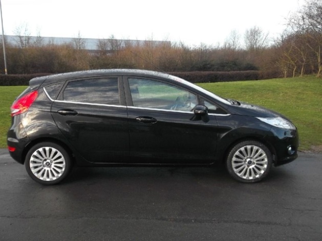 2009 Ford fiesta estate titanium