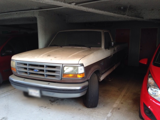 Is this a good deal Is a 92 Ford F-250 regular cab long bed that has a transmission problem - 1
