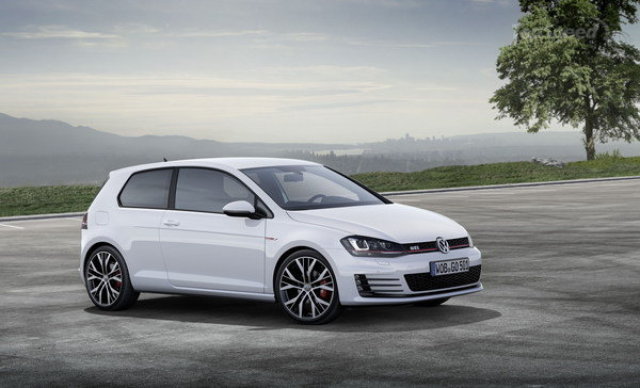 What should i buy 2015 vw golf gti or 2016 ford focus st, both manual trans - 1