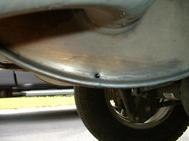 2004 Mercury Mountaineer hold in muffler - 1